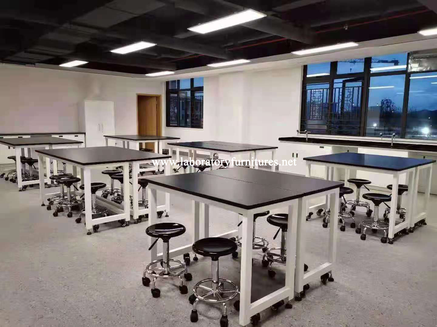 chemical laboratory furniture