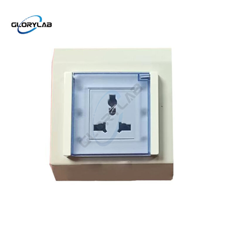 Single Multi-Functioanl Socket